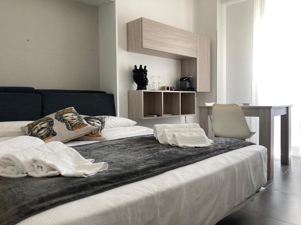 I Mori - Luxury Rooms シラクーサ エクステリア 写真
